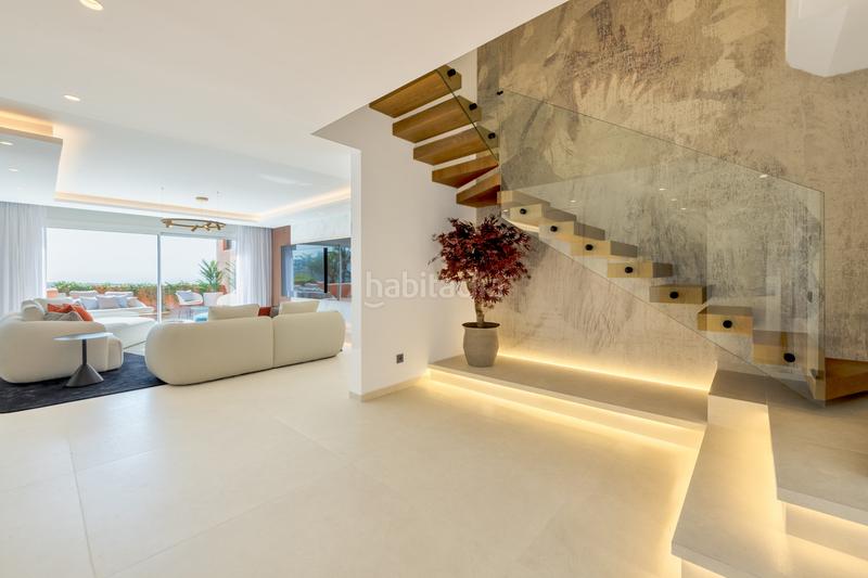 Foto 9762285c-9a84-4194-9f72-47093fd3636d. Ático exquisito ático dúplex en nueva andalucía una obra maestra de lujo en Marbella