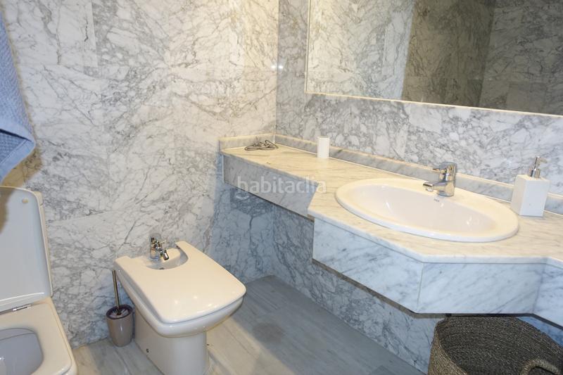 Foto ced5c4e4-dbcc-4555-9994-239a488de4a4. Miete appartement mit parking pool in Puerto Banús Marbella