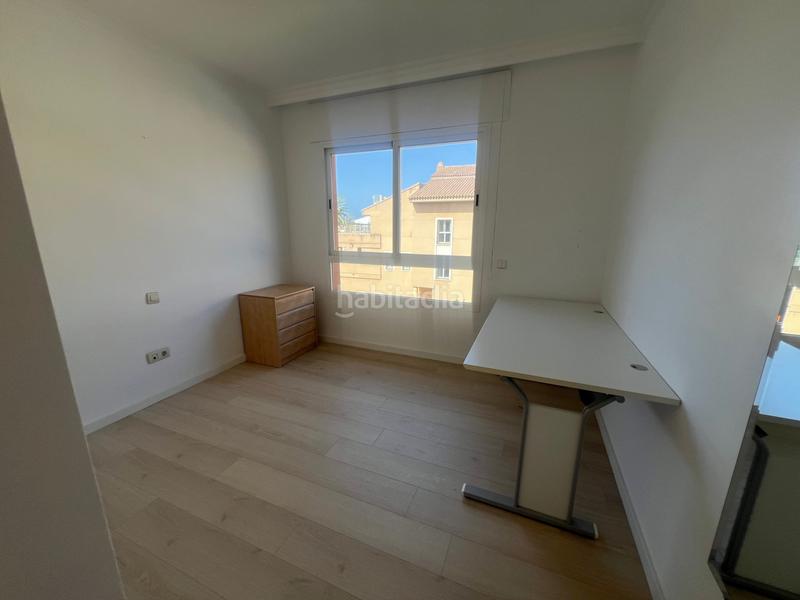 Foto c85258e1-d88e-4a3d-a35e-4531683244b0. Location attique avec parking piscine dans Puerto Banús Marbella