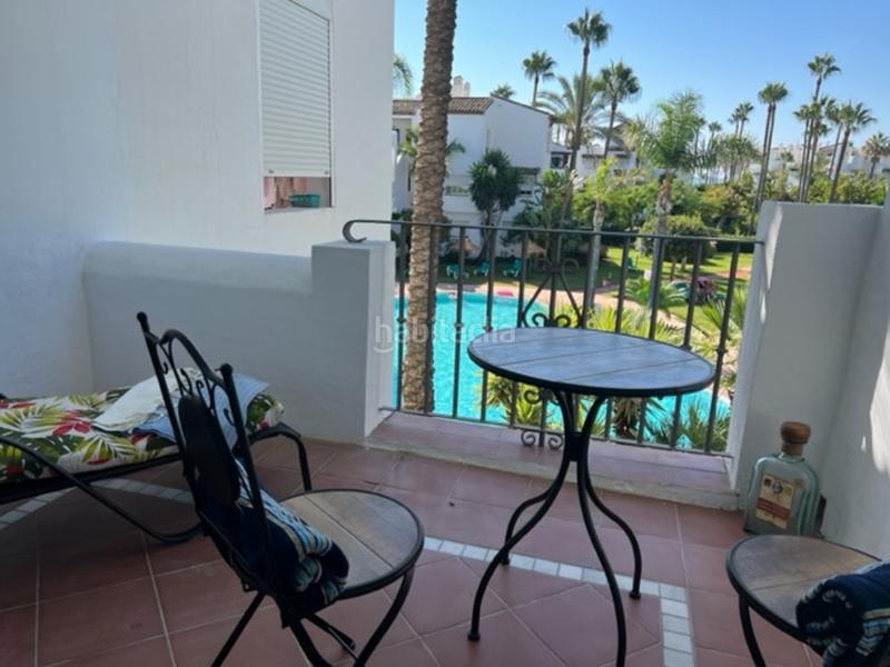 Foto 6f75688b-fc34-4db3-8f77-2d8072d0c6e6. Alquiler apartamento alquiler vacacional junto a la playa en Estepona