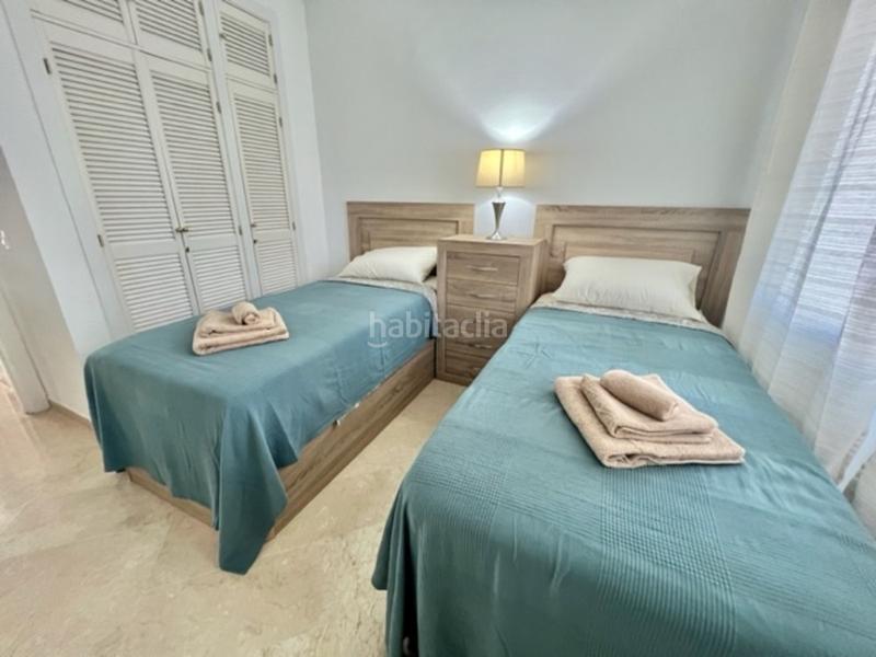 Foto b5e5f899-c359-4974-af58-795d595e5d70. Alquiler apartamento alquiler vacacional junto a la playa en Estepona