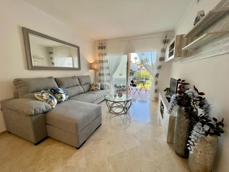 Foto 2f8aaf16-cb0d-49be-aba9-cf619213a7bf. Location appartement avec parking piscine dans Villacana - Costalita - Saladillo Estepona