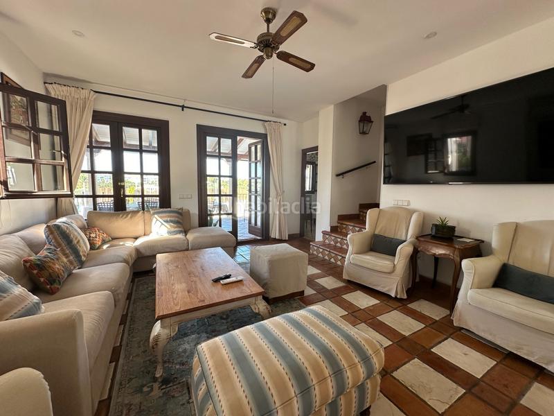 Foto b99367e1-cc51-4aa7-bdd9-fb20526ff4ce. Casa en Nueva Alcántara Marbella