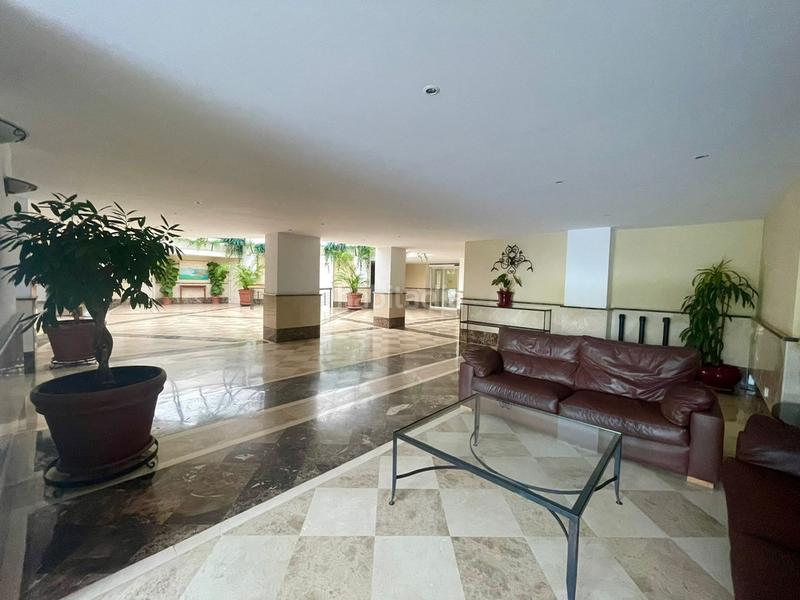 Foto 1f6c98a9-6112-44cb-aa60-591da2d218b2. Ático encantador ático dúplex en el corazón de Puerto Banús en Marbella