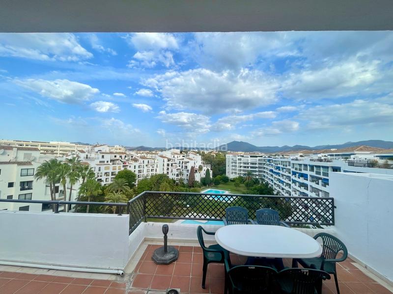 Foto bc0f0962-ba9d-4c66-a1e7-ca57e957064e. Ático encantador ático dúplex en el corazón de Puerto Banús en Marbella
