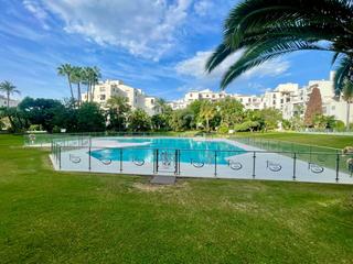 Àtic a Puerto Banús. Encantador ático dúplex en el corazón de puerto banús