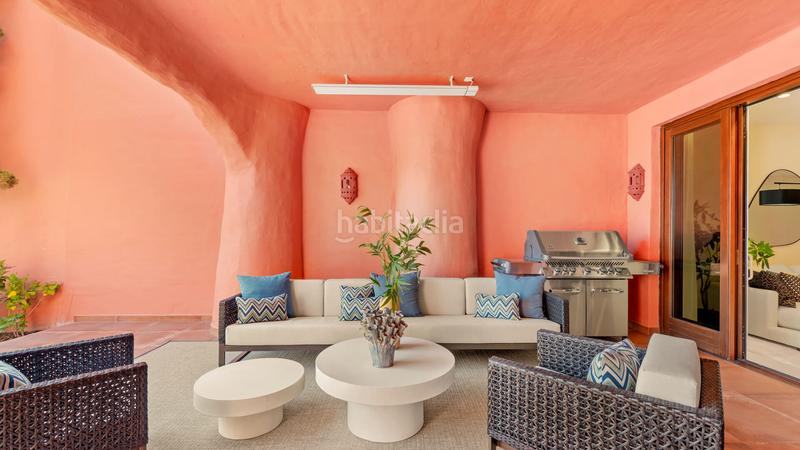 Foto dab10580-7fce-4bf1-a97e-138bc05f6166. Planta baixa amb aparcament piscina a Sotoserena Estepona