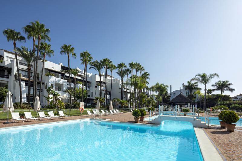 Foto e735e502-6d3b-4212-868f-a505edd51910. Apartamento exquisito apartamento en planta baja en Puente Romano resort en Marbella