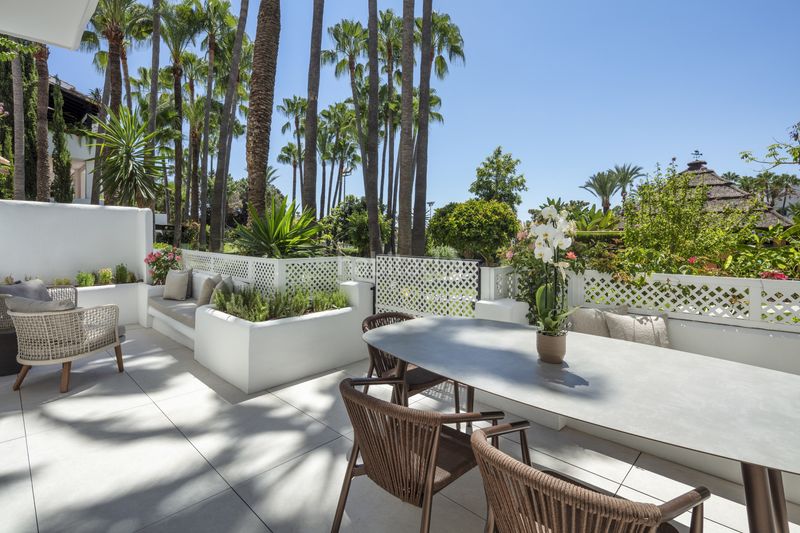 Foto 16c2d788-093a-49a6-a4a9-74f39838b8be. Planta baixa amb aparcament piscina a Puente Romano Marbella