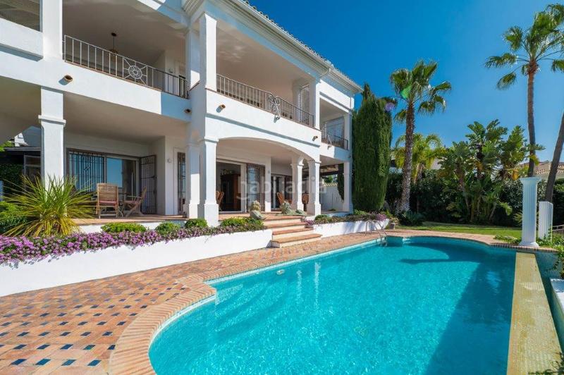 Foto 45667c02-6db1-439c-80d3-f55160550b43. Maison avec piscine dans Río Real Marbella