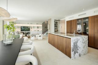 Àtic a La Carolina - Guadalpín. Ático duplex de lujo en venta con vistas impresionantes en nagüe