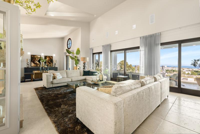 Foto 155e1943-e3f6-4cb9-9b4b-2fd40d8edf80. Casa amb aparcament piscina a La Quinta Benahavís