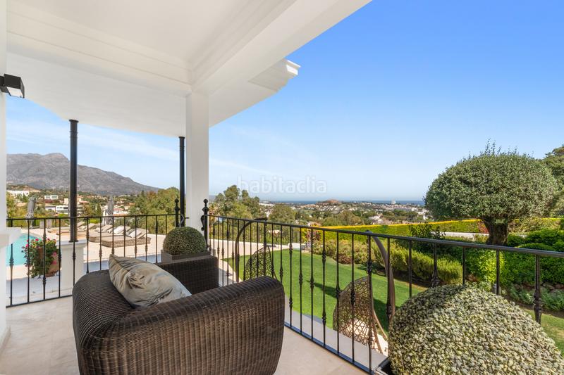 Foto 32692a51-4a1b-483a-afcb-8a97342dbd53. Casa amb aparcament piscina a La Quinta Benahavís