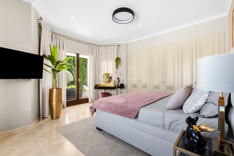 Foto 3554bc7d-3b1d-4dbe-b3e4-1c5454e6c6c8. Casa amb aparcament piscina a La Quinta Benahavís