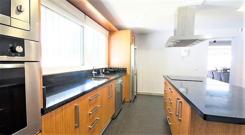 Foto 9354a2d4-ca21-4a07-94bf-2043beee153c. Location maison avec parking piscine dans San Pedro de Alcántara Pueblo Marbella