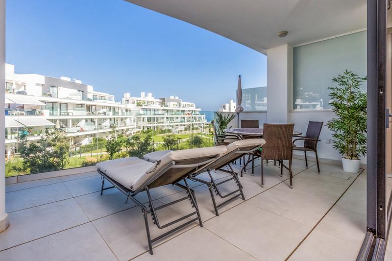 Foto bc4e3963-66ea-4116-a507-043b1d18d8d1. Apartamento en n/a apartamento moderno en higuerón, en Fuengirola