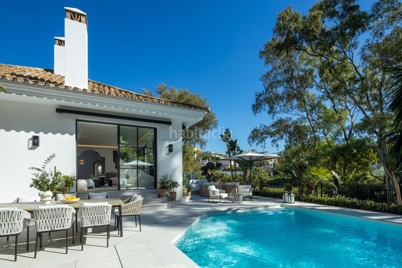 Foto c1432c93-2ea3-4001-b0e8-0a2df6e84834. Casa amb aparcament piscina a La Quinta Benahavís