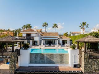 Casa in Los Flamingos. Encantadora villa de 5 dormitorios en los flamingos  el hogar de