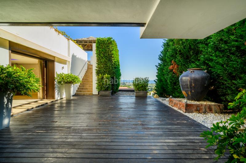 Foto 547ad4a8-375f-48d2-8980-6330cd234bdd. House with parking pool in Los Flamingos Benahavís