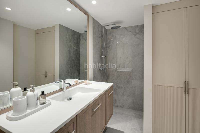 Foto eda5e347-e5f4-4735-b6ef-3733f9124089. Attique avec parking piscine dans lomas de Marbella club Marbella