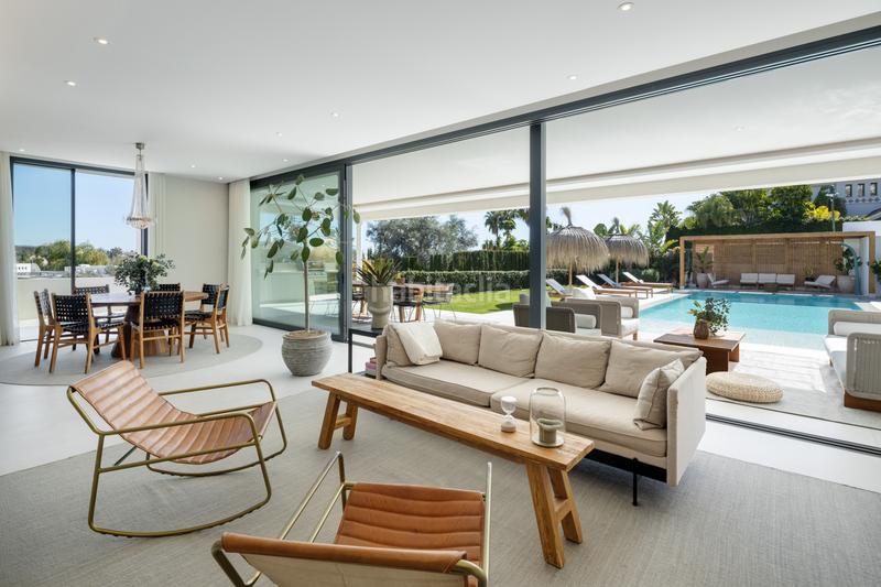 Foto acc81190-a3ee-48ca-9e56-729cabcd1a57. Casa amb aparcament piscina a Los Naranjos Marbella