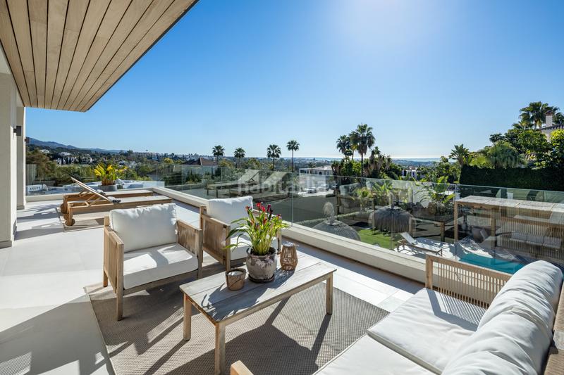 Foto f4928690-db98-47d2-b142-9d80b877e6b7. Casa amb aparcament piscina a Los Naranjos Marbella