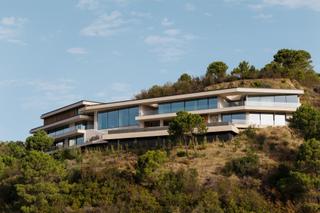 Casa a Montemayor - Marbella Club. Villa extraordinaria con características impresionantes en benah