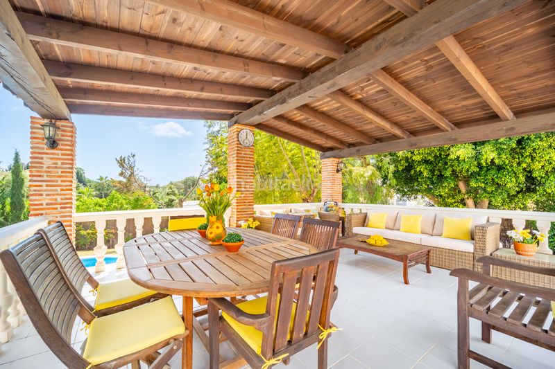 Foto 359abc56-1397-4564-bb59-d612ef224460. Casa amb aparcament piscina a El Rosario - Ricmar Marbella