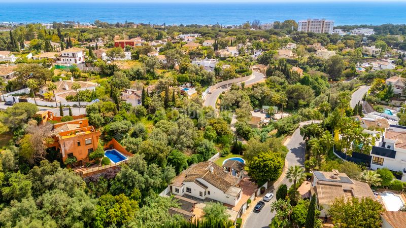Foto 4eea92ea-d79f-452b-99e5-bdba9dce3397. Casa amb aparcament piscina a El Rosario - Ricmar Marbella