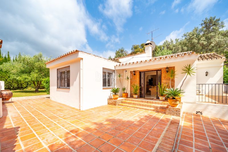 Foto 4f0de0fc-91e0-46f3-a35b-6fb021a62e7a. Casa amb aparcament piscina a El Rosario - Ricmar Marbella