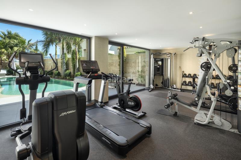 Foto b6e2a3c3-2d96-4586-81bd-018f1bccd4c2. Planta baja exquisito apartamento en planta baja en La Quinta con impresionante terraza en Benahavís
