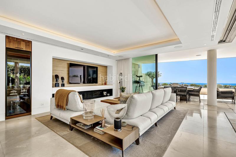Foto c56a59bd-201c-48e1-9d96-2f27b125595b. Planta baja exquisito apartamento en planta baja en La Quinta con impresionante terraza en Benahavís