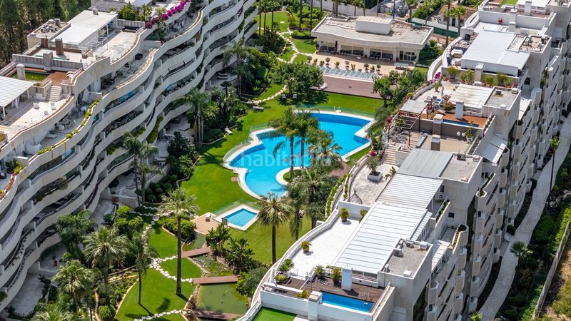 Foto 57f1f0e4-dd2d-4f60-aa17-13acba0acf10. Apartament amb aparcament a Puerto Banús Marbella