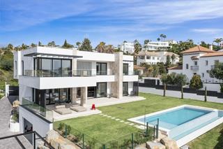 Casa a La Alquería. Villa nueva en la alquería, benahavís