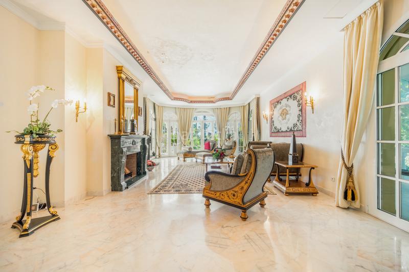 Foto 2b6d7fd9-6912-41f1-b34b-2189243a34bd. Maison avec chauffage parking piscine dans Sierra Blanca Marbella