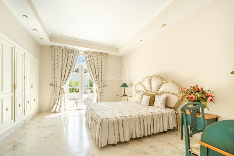 Foto ddb34051-c93d-44c4-af71-f3affaa04251. Maison avec chauffage parking piscine dans Sierra Blanca Marbella