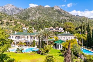 Haus en Sierra Blanca. Espectacular finca privada con vistas panormicas y potencial de