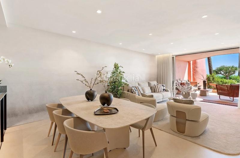 Foto e0d3ac23-c9bc-4544-b06f-b87cf0d1acae. Planta baja apartamento costero en venta en menara beach, en Estepona
