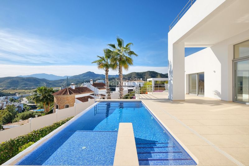 Foto 0ff8358e-20b4-415f-8840-162cd05d196b. Casa amb aparcament piscina a los arqueros - puerto del almendro Benahavís