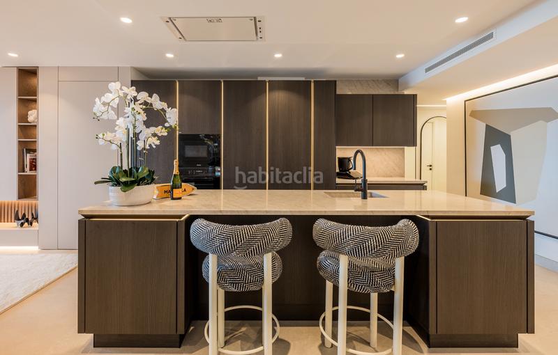 Foto 1eba6282-92ac-40b9-94e5-c3fc3e12e9d7. Planta baja apartamento de lujo frente al mar en venta en la nueva milla de oro, en Estepona