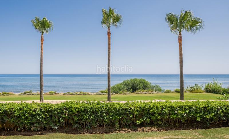 Foto 3c83500a-f4a3-49da-803f-a0afd7e693ce. Planta baja apartamento de lujo frente al mar en venta en la nueva milla de oro, en Estepona
