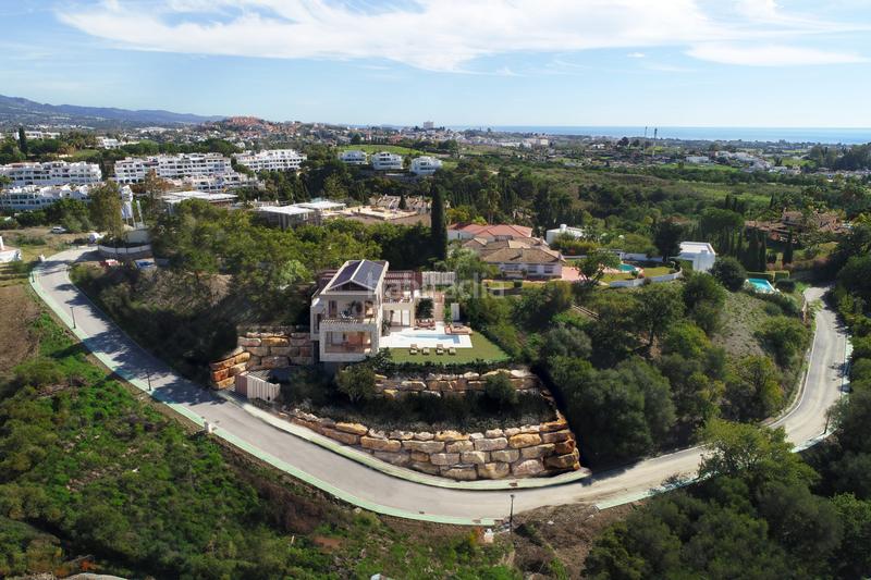Foto faf54d6f-d8ad-411e-aebe-b2605dff1147. Casa con piscina in Benahavís pueblo Benahavís