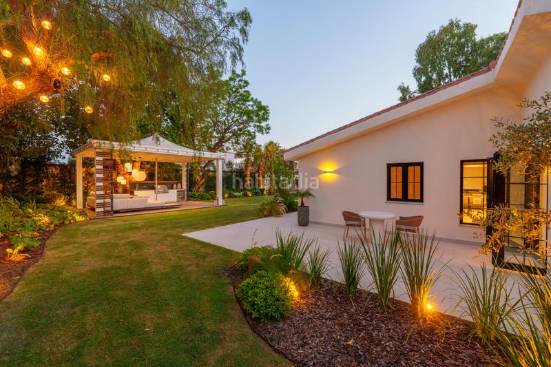 Foto 7008a528-745c-41d2-b9fe-c58ce66a639e. Casa con parcheggio piscina in Puerto Banús Marbella