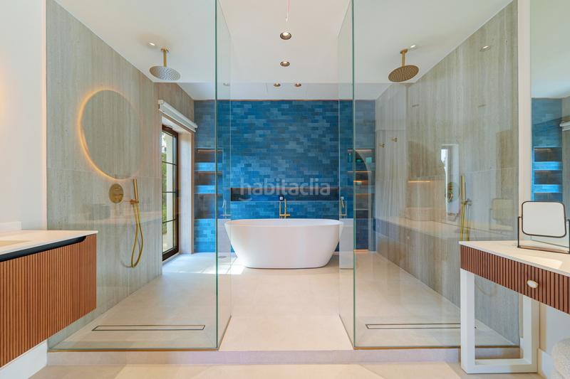 Foto b719aab5-3c0c-4730-92b2-a0c40e00a31d. Casa con parcheggio piscina in Puerto Banús Marbella