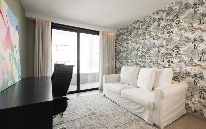 Foto 0a6f9d2f-c4bb-4f5f-ba9c-c9b697811930. Attico con parcheggio piscina in San Pedro de Alcántara Pueblo Marbella