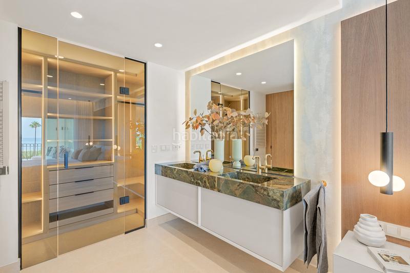 Foto d481e1db-317a-49ba-80b8-d6f405e0d678. Apartamento  totalmente renovado con vistas panorámicas y diseño contemporáneo en Estepona