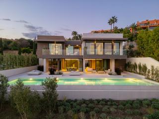 Casa en Los Flamingos. Contemporary luxury villa with panoramic sea views for sale in l