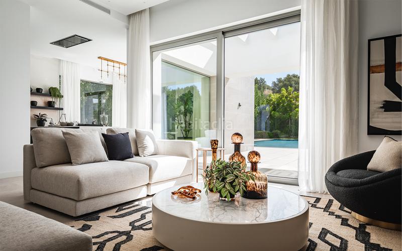 Foto 65baae39-ebd6-4f53-b4c9-dd72a2eb76fb. House with parking pool in Paraiso - Barronal Estepona