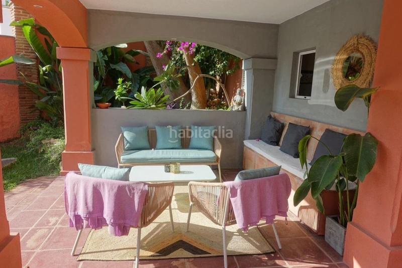 Foto b034199e-b5e5-4c1e-b039-fa82b38419af. House with parking in Nueva Andalucía centro Marbella