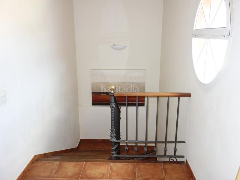 Foto d7fbe3fa-ce55-4802-8854-e0bea95489f1. House with parking in Nueva Andalucía centro Marbella